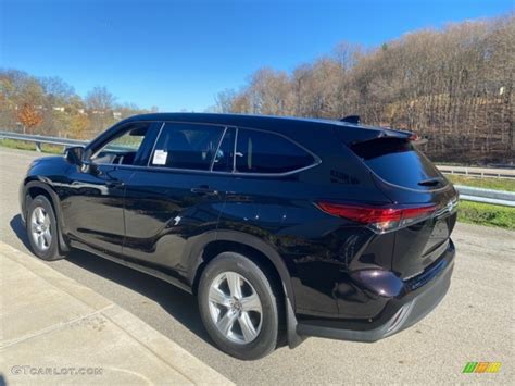 2021 Opulent Amber Toyota Highlander Le Awd 140149528 Photo 2 Car Color Galleries