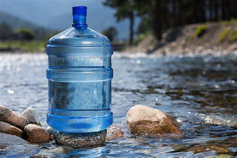 Free Bottled Water Continues In Benton Harbor