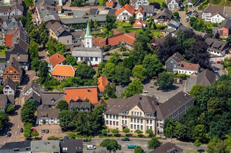 M Lheim An Der Ruhr Aus Der Vogelperspektive Schulgeb Ude Der