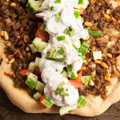 Lebanese pizza recipe / Riverford