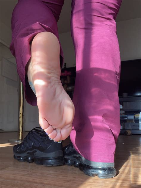 House Of Soles Footjobs On Twitter RT BareServing The Softest