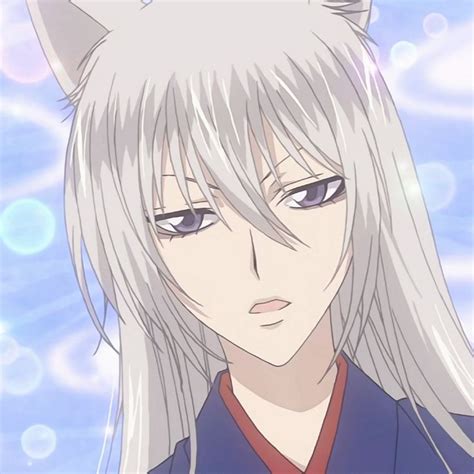 Tomoe Iconic Anime Character With White Hair And Cat Ears