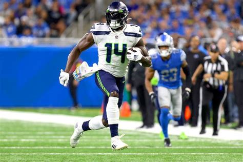 DK Metcalf Good To Go For Week 10 NFL News Fantasy Football