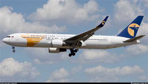 Ju Miat Mongolian Airlines Boeing Ger Wl Photo By