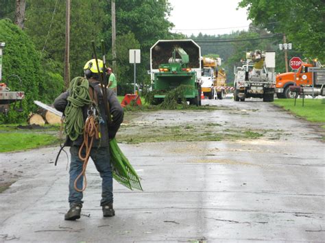 Gallery Crews Continue Cleanup Following Storm News Sports Jobs