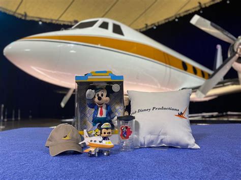 Walt Disneys Plane Unveiled At D Expo Exclusive Plane