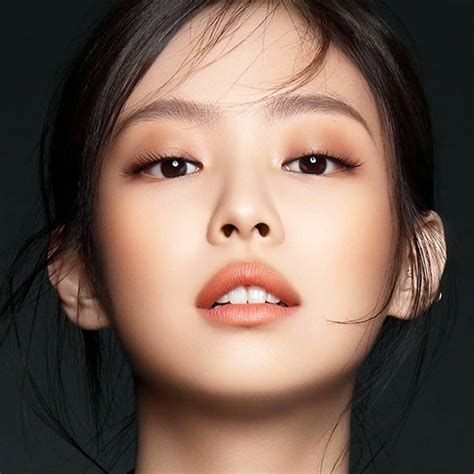 Tips Makeup Korea yang Mudah dan Membuat Tampil Lebih Muda