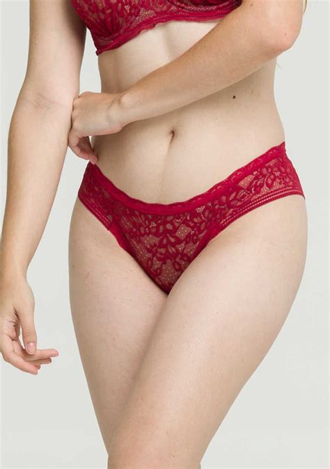 Calcinha Rendada Boreale Envolvente Michelle Lingerie