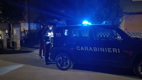 Fabriano In Sei In Auto E Con Dell Hashish Doppia Sanzione Per Un