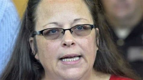 Who Is Kim Davis Former Kentucky Clerk Ordered To Pay Over Violating Gay Couple S