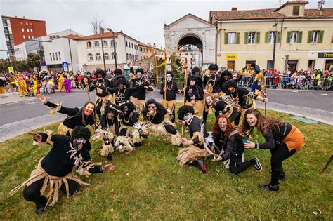 Vesoljska fešta je Naj maska 14 Istrske pustne povorke Visit Koper