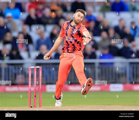 Richard Gleeson Bowling For Lancashire Lightning Stock Photo Alamy