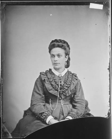 Women Of The Civil War 57 Glamorous Portrait Photos Of American Young