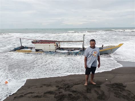 Hilang 5 Hari Di Laut Nelayan Asal Lebak Ditemukan Selamat Di