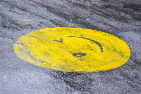 Smiley Blinkning Ansikte Gratis foto på Pixabay Pixabay