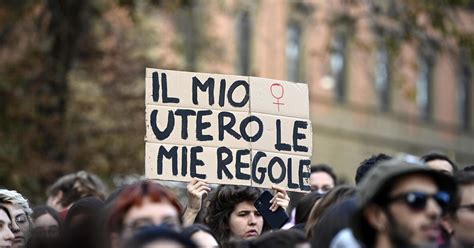 La Legge Sull Aborto Nasceva Anni Fa Ma Non Per Sempre Va