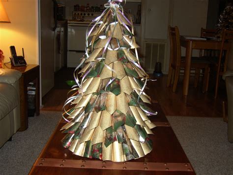 I Make These Trees Out Of Wrapping Paper Janice Parker Holiday Decor