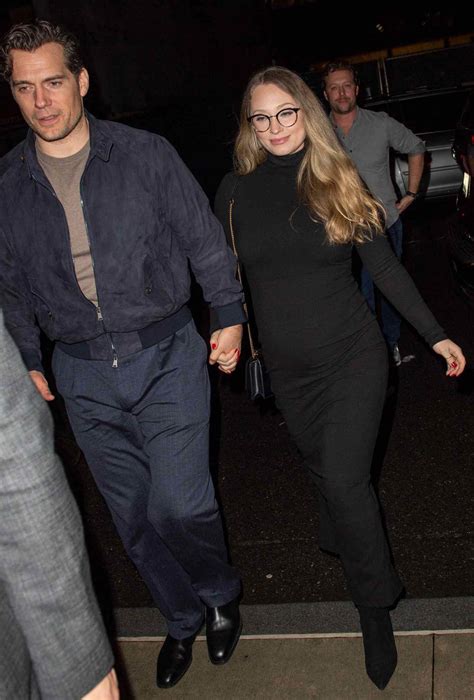 Henry Cavill and Girlfriend Natalie Viscuso Step Out Hand-in-Hand in ...