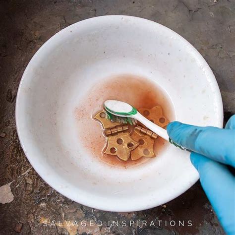 Cleaning Brass w Vinegar and Salt | Salvaged Inspirations