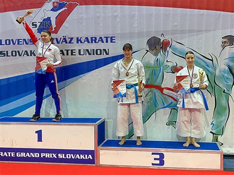 Bahledova Holt Bronze Karate Nachwuchs Vorne Dabei Karate Vorarlberg