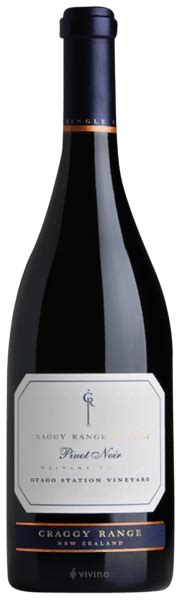 2017 Craggy Range Pinot Noir Otago Station Vineyard Vivino US