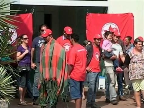 G Manifestantes Desocupam Sede De Empresa Ligada Ao Incra Em Iaras