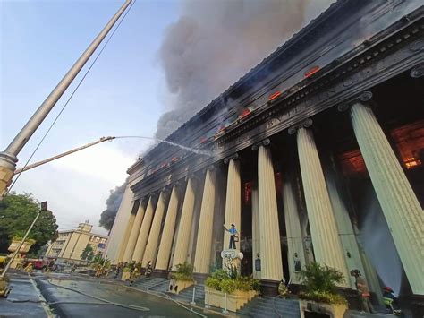 Fire Razes Decades Old Manila Central Post Office