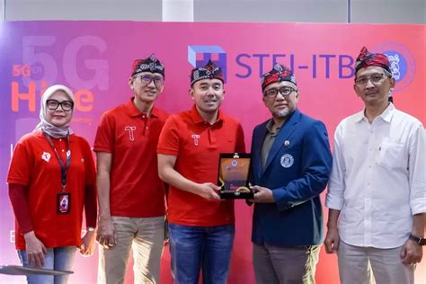 Telkomsel Bersama Itb Hadirkan Laboratorium Riset G Hive Pimpin