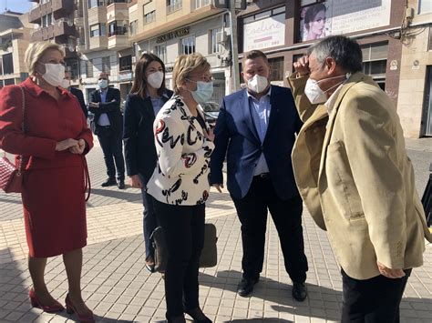 La Consellera De Sanitat Se Compromete A Apoyar El Futuro Instituto De