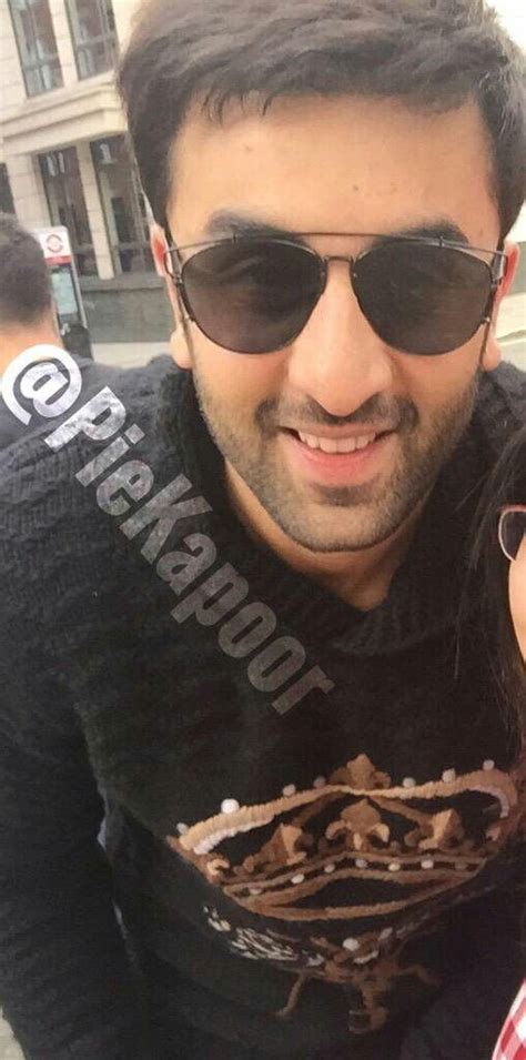 Pin By Pratik Bafna On Ranbir Kapoor Mens Sunglasses Men Sunglasses