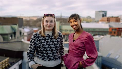 Lene Og Iman Har Fått Smaken På Byrålivet Etter Praksis Hos Spoon