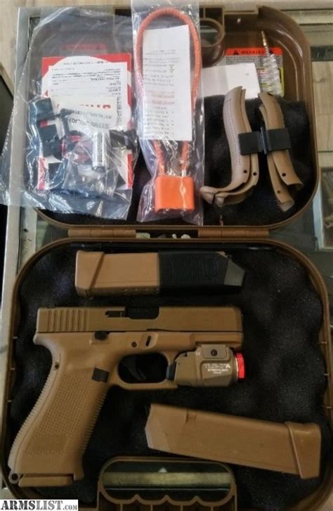 ARMSLIST For Sale Glock 19X 19 X FDE Coyote Brwn With Streamlight