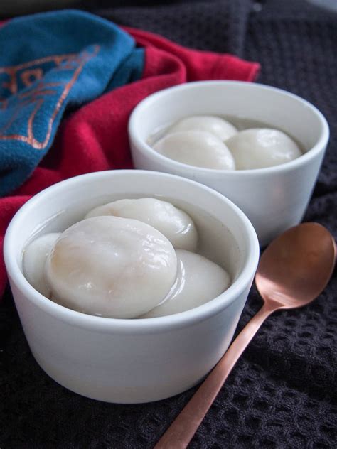 Chinese Sweet Dumplings Tangyuan Carolines Cooking