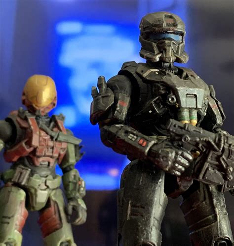 Some Halo Action Figures In Action Rhalo