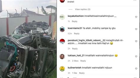 Penampakan Mobil Grup Musik Debu Yang Kecelakaan Viral Netizen Ya