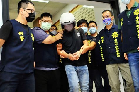 【台南殺警案】兇嫌林信吾「割喉」殺2警 台南地院裁定羈押 上報 焦點