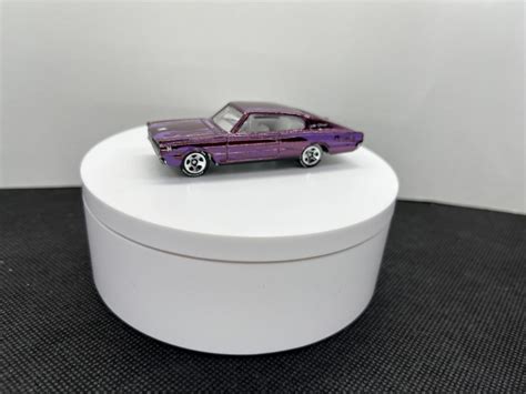 2005 Hot Wheels 1967 Dodge Charger Hot Wheels Classics Series 1