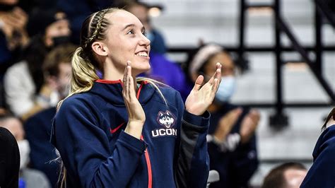 Uconn Star Paige Bueckers Cleared To Return Friday Fox Sports