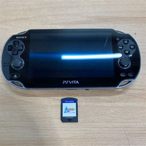 PS Vita PCH 1100 本体 PlayStationVitaソニー SONY ファイナルファンタジーX 10 カードのみ 4 2