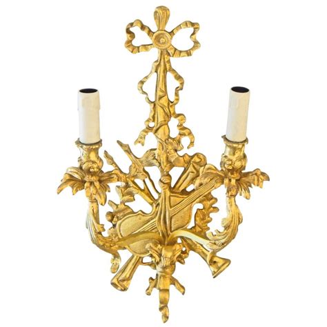 Grande Applique Murale En Bronze Style Louis XVI Intruments De Musique