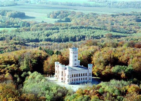 Granitz Auf R Gen Mv Von Oben Fertig Rekonstruiertes Jagdschlo