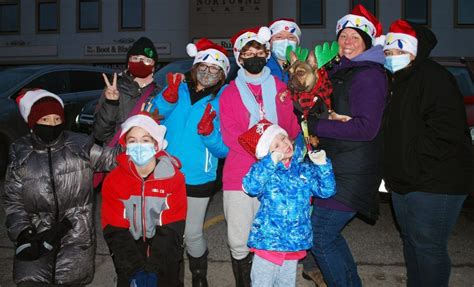 Christmas Parade Festival Of Lights In Owen Sound Saturday Owen