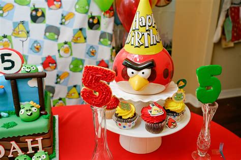 Choosing Joy Today: Angry Bird Party Decorations