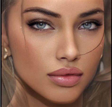 Adriana Lima And Cindy Kimberly Beauty Face Most Beautiful Eyes Beautiful Face