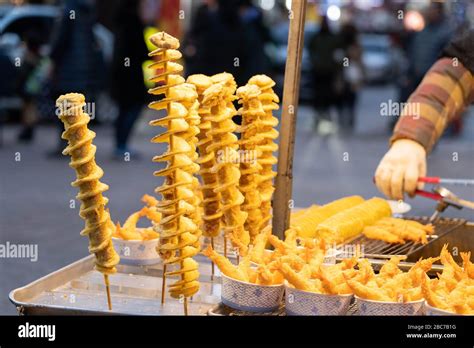 Potato Twister Hi Res Stock Photography And Images Alamy