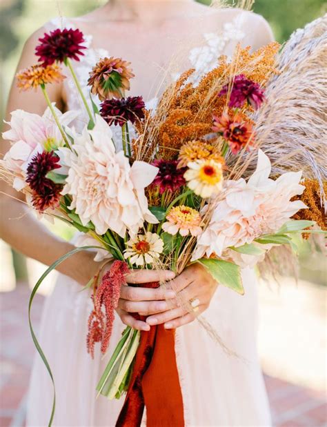 Sun Kissed Wedding Inspiration With Pampas Grass And A Southwestern