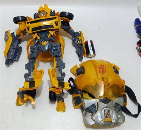 Hasbro Transformers Bumblebee Battle Mask Autobot Hero Bumblebee Leader