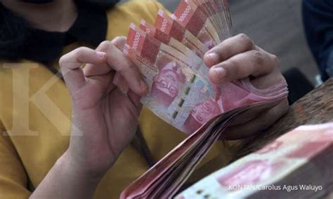 Tertekan Rupiah Spot Ditutup Melemah Rp Per Dolar As Pada Hari