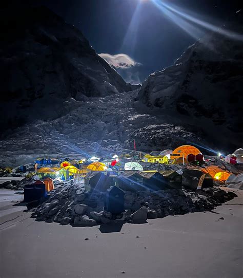 Gesman Tamang On Twitter The Khumbu Icefall At Night Taken From