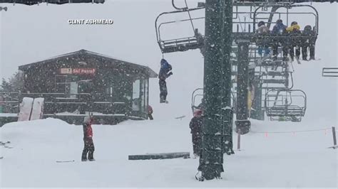 Boy Dangles From Ski Lift in Frightening Accident - Good Morning America